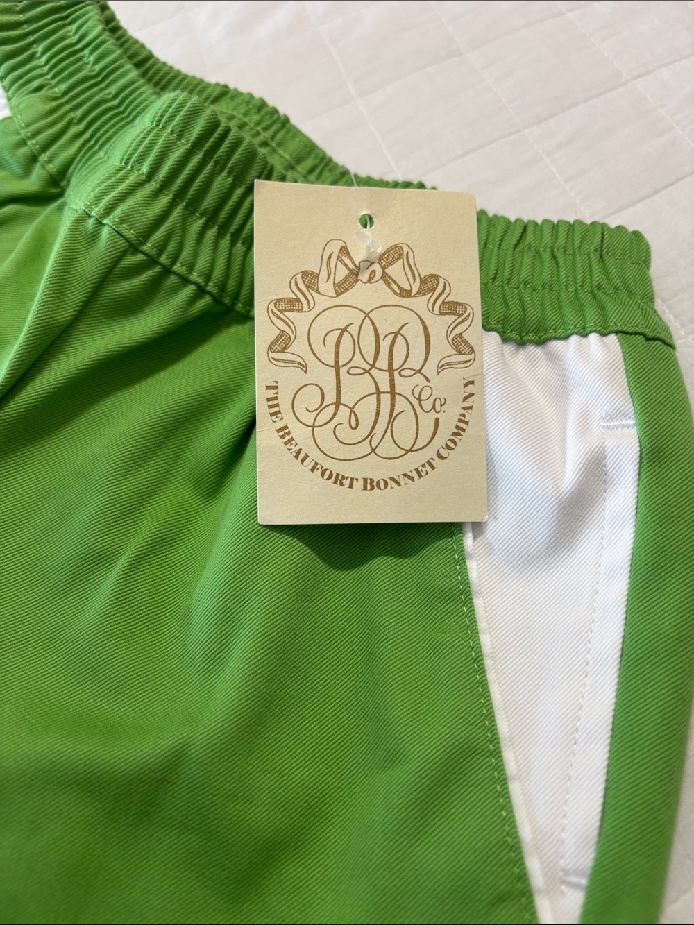 Kids Beufort Bonnet Shorts with White Accents - Picture 3 of 4